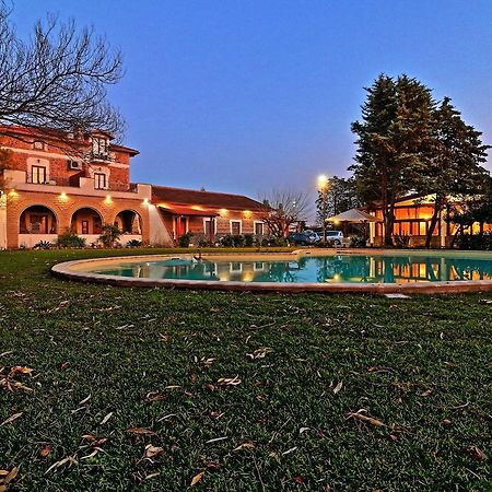 Hotel Casale Del Vento Aprilia Esterno foto