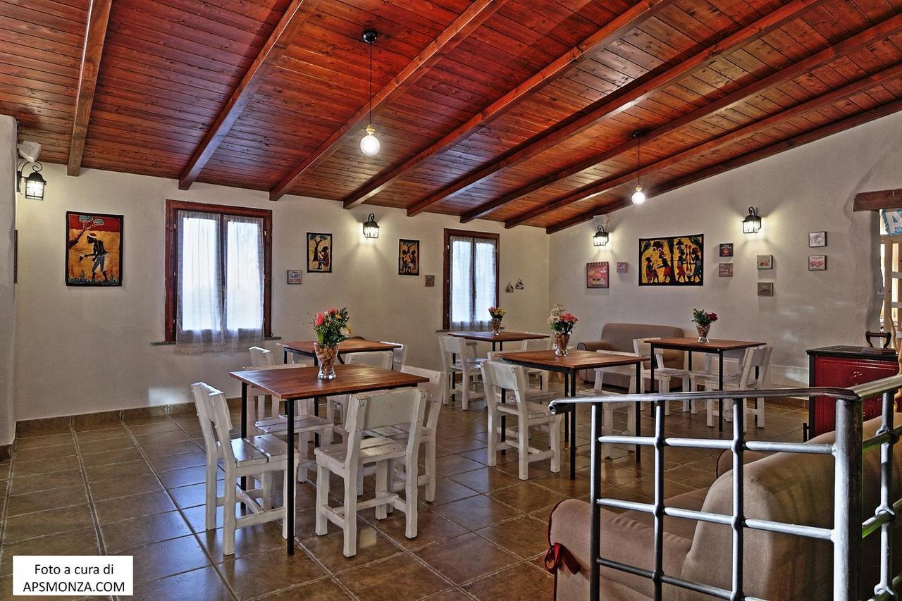 Hotel Casale Del Vento Aprilia Esterno foto