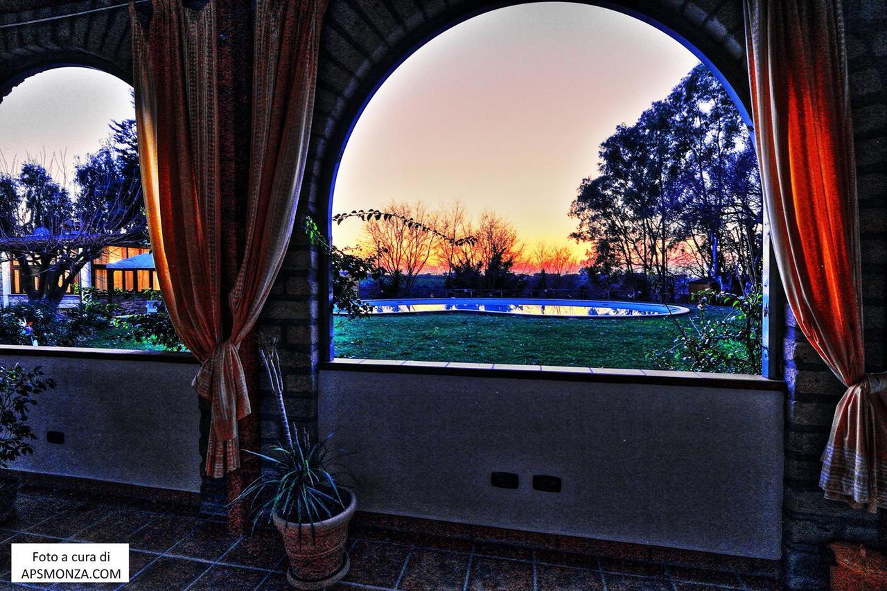Hotel Casale Del Vento Aprilia Esterno foto