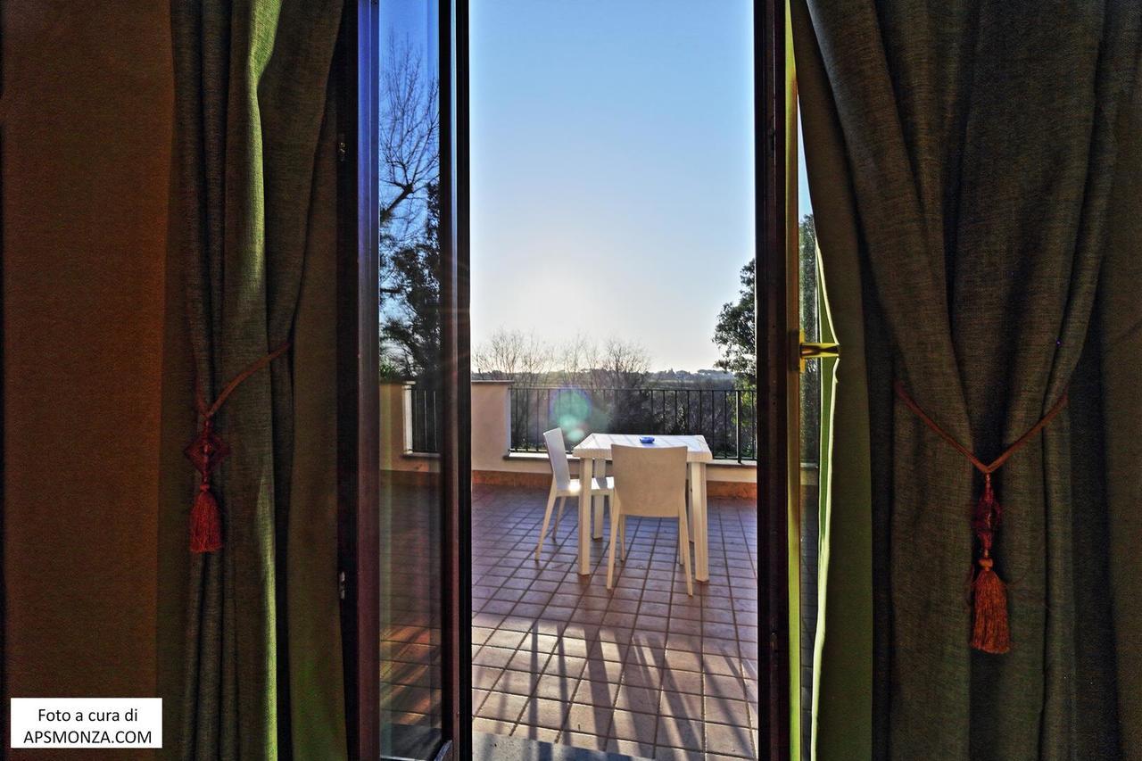 Hotel Casale Del Vento Aprilia Esterno foto